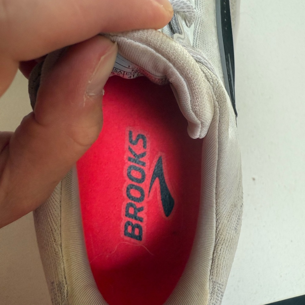 Brooks Glycerin Max - Picture 2 of 5